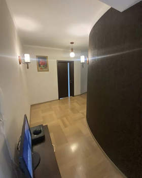 6-к квартира, вторичка, 239м2, 4/5 этаж