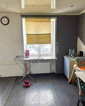 4-к квартира, вторичка, 61м2, 5/5 этаж