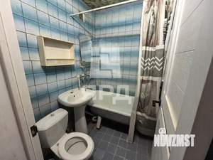 2-к квартира, вторичка, 42м2, 1/3 этаж