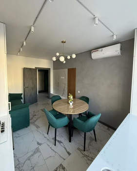 2-к квартира, вторичка, 70м2, 7/9 этаж