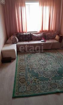3-к квартира, вторичка, 63м2, 4/5 этаж