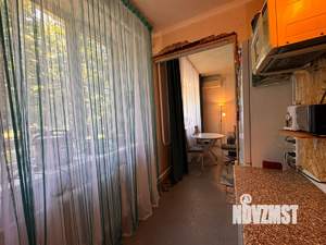 3-к квартира, вторичка, 60м2, 1/4 этаж