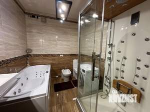 4-к квартира, вторичка, 136м2, 3/6 этаж