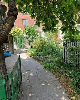 2-к квартира, вторичка, 40м2, 1/1 этаж