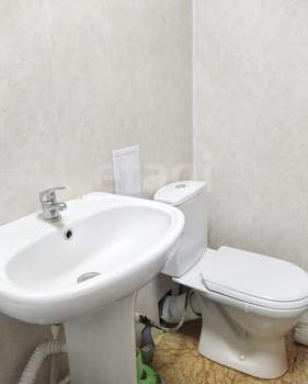 2-к квартира, вторичка, 46м2, 1/5 этаж