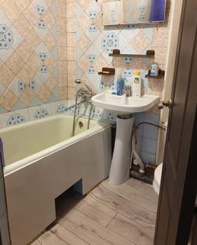2-к квартира, вторичка, 43м2, 2/5 этаж