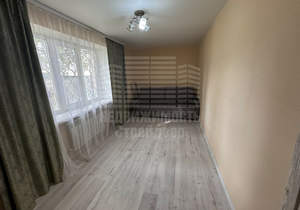 2-к квартира, вторичка, 43м2, 1/5 этаж
