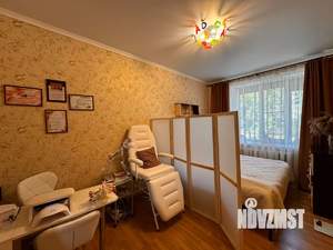 3-к квартира, вторичка, 60м2, 1/4 этаж