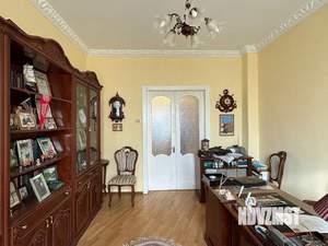 3-к квартира, вторичка, 72м2, 4/4 этаж