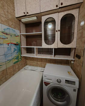 2-к квартира, вторичка, 50м2, 5/5 этаж