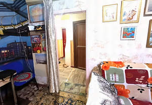 3-к квартира, вторичка, 54м2, 1/4 этаж