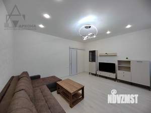 3-к квартира, вторичка, 70м2, 1/4 этаж