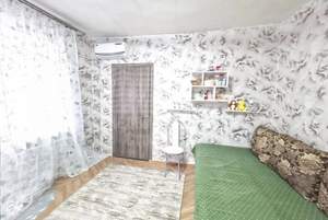 2-к квартира, вторичка, 45м2, 1/1 этаж
