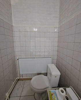 2-к квартира, вторичка, 42м2, 1/1 этаж