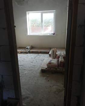 3-к квартира, вторичка, 84м2, 1/3 этаж