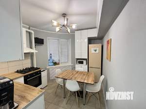 2-к квартира, вторичка, 59м2, 1/3 этаж