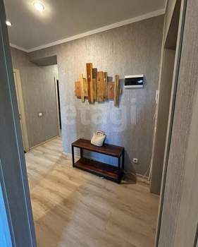 2-к квартира, вторичка, 58м2, 3/10 этаж