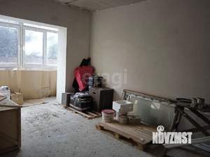 3-к квартира, вторичка, 84м2, 1/3 этаж