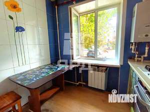 2-к квартира, вторичка, 44м2, 1/4 этаж