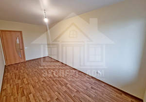 2-к квартира, вторичка, 54м2, 1/3 этаж