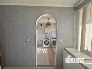 4-к квартира, вторичка, 61м2, 3/5 этаж