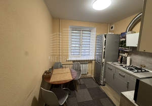 2-к квартира, вторичка, 43м2, 1/5 этаж