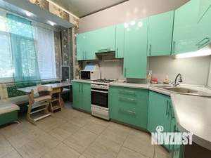 2-к квартира, вторичка, 54м2, 1/3 этаж