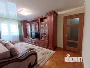 3-к квартира, вторичка, 54м2, 4/5 этаж