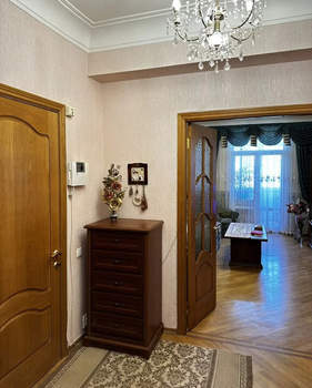 4-к квартира, вторичка, 111м2, 3/4 этаж