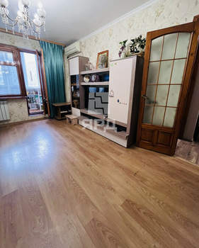 4-к квартира, вторичка, 77м2, 2/5 этаж