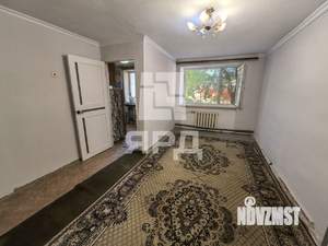 2-к квартира, вторичка, 42м2, 1/3 этаж