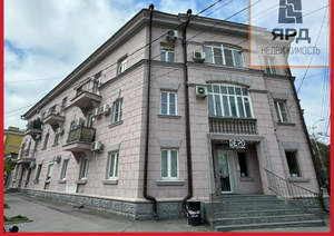 2-к квартира, вторичка, 59м2, 1/3 этаж