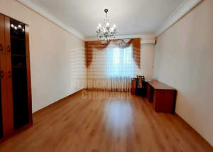 3-к квартира, вторичка, 74м2, 3/5 этаж