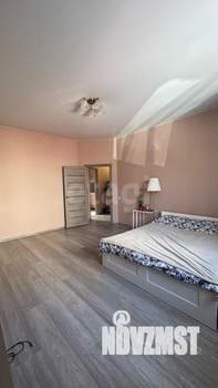 2-к квартира, вторичка, 67м2, 1/3 этаж