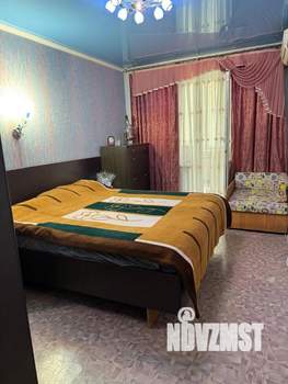 2-к квартира, вторичка, 64м2, 1/10 этаж