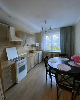 3-к квартира, вторичка, 68м2, 3/9 этаж