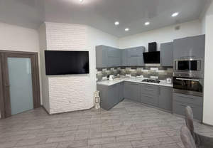 2-к квартира, вторичка, 65м2, 1/3 этаж
