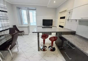 1-к квартира, вторичка, 52м2, 5/10 этаж