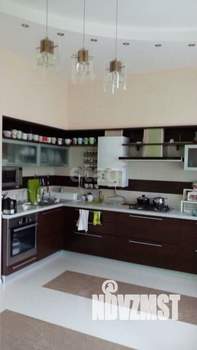 4-к квартира, вторичка, 145м2, 3/4 этаж