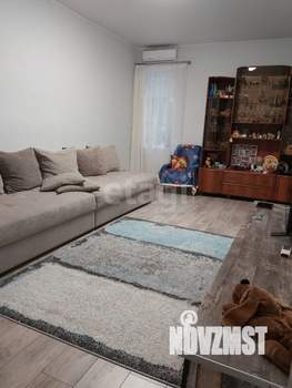 3-к квартира, вторичка, 65м2, 1/1 этаж