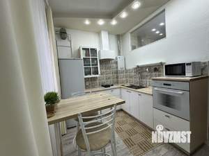 3-к квартира, вторичка, 68м2, 1/1 этаж