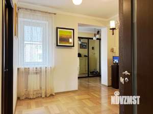 6-к квартира, вторичка, 239м2, 4/5 этаж