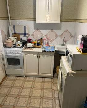 3-к квартира, вторичка, 54м2, 1/9 этаж