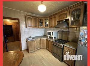 4-к квартира, вторичка, 103м2, 2/9 этаж