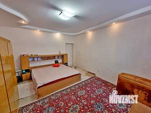 3-к квартира, вторичка, 85м2, 1/1 этаж