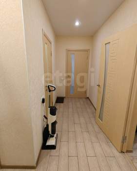 1-к квартира, вторичка, 42м2, 3/3 этаж