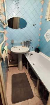 3-к квартира, вторичка, 58м2, 2/5 этаж
