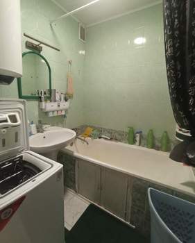 4-к квартира, вторичка, 70м2, 6/9 этаж