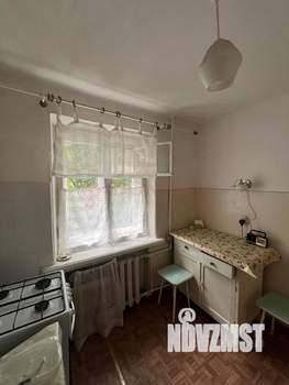 2-к квартира, вторичка, 43м2, 1/4 этаж
