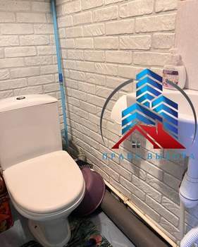 2-к квартира, вторичка, 32м2, 1/5 этаж